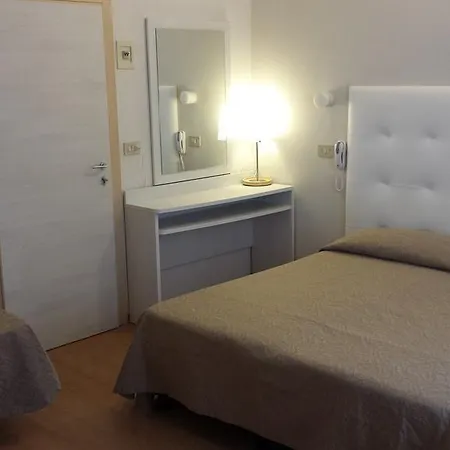 Hotel Eliseo 3*