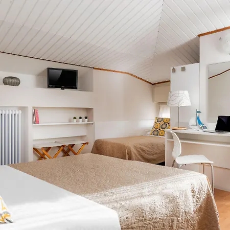 Eliseo Hotel 3*